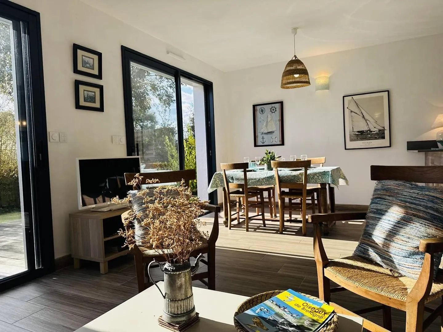 Ty Kerbihan, Confortable Maison Au Calme, 200M Plage La Trinité-sur-Mer 0*,  فرنسا